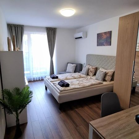 Luxury Quiet Apartment In The City Center Plovdiv Bagian luar foto